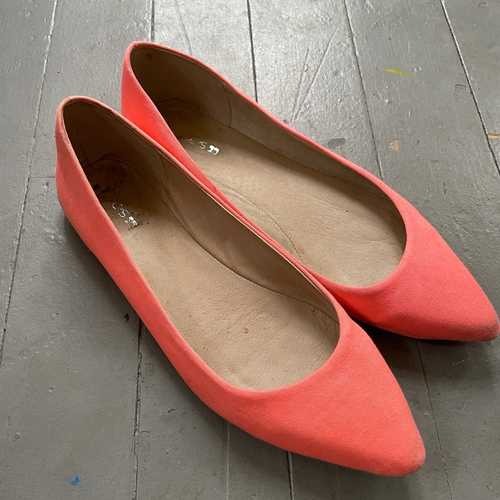 Joe’s Jeans flats